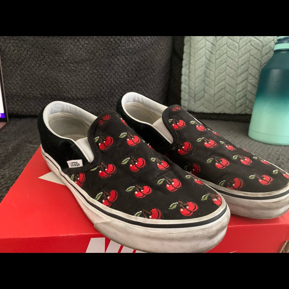 CHERRY SLIP ON VANS WOMEN SIZE 7